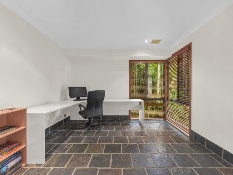30 Ashley Road, Chermside West QLD 4032