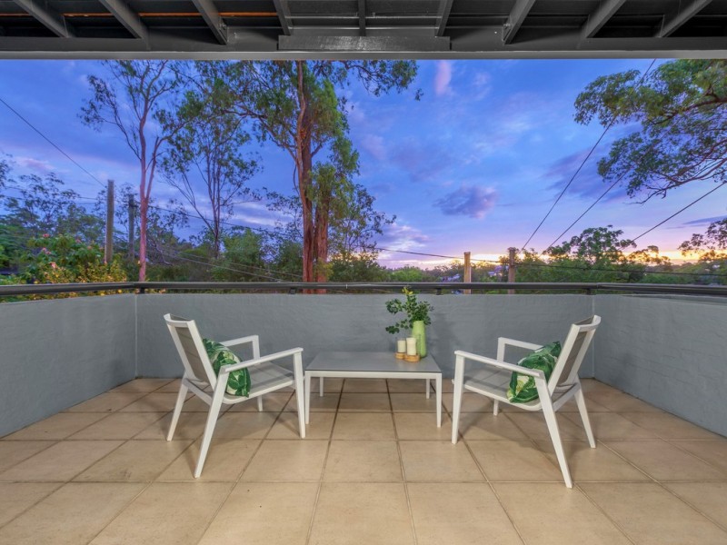 78 Orchard Terrace, St Lucia QLD 4067