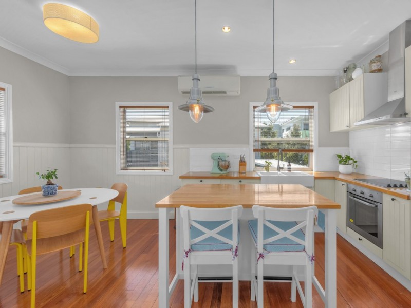 33 Richmond Road, Morningside QLD 4170
