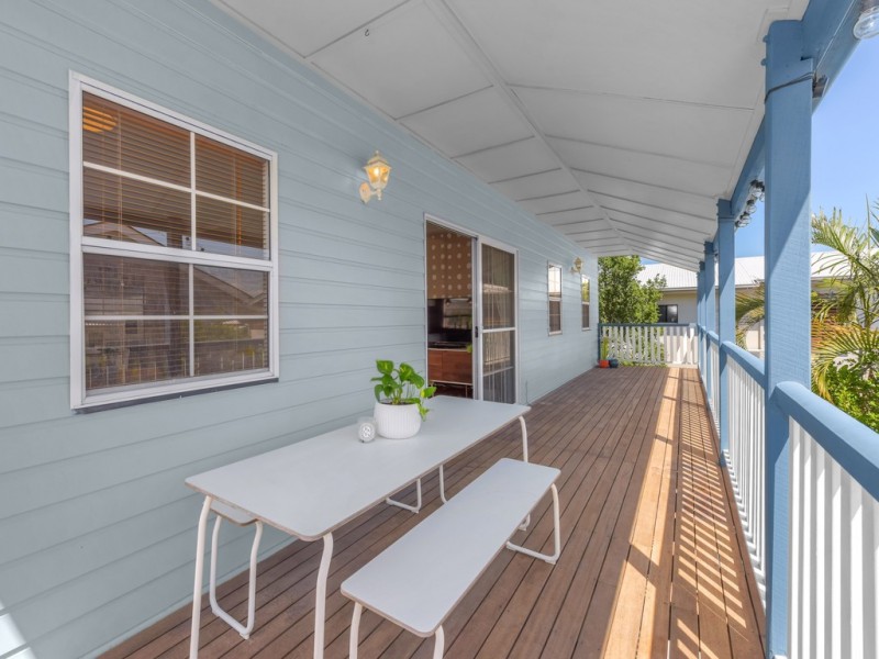 33 Richmond Road, Morningside QLD 4170