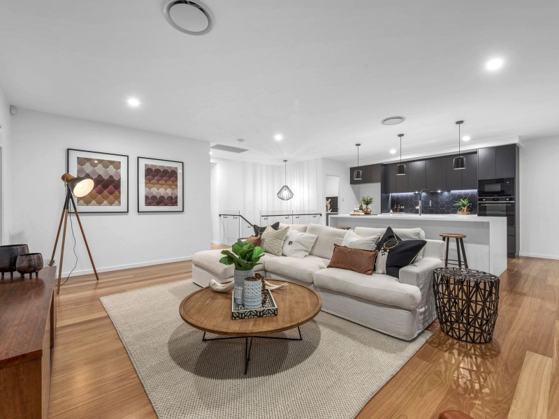 30 Ernest Street, Camp Hill QLD 4152