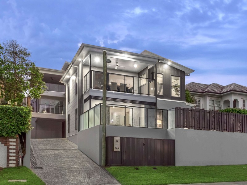 30 Ernest Street, Camp Hill QLD 4152