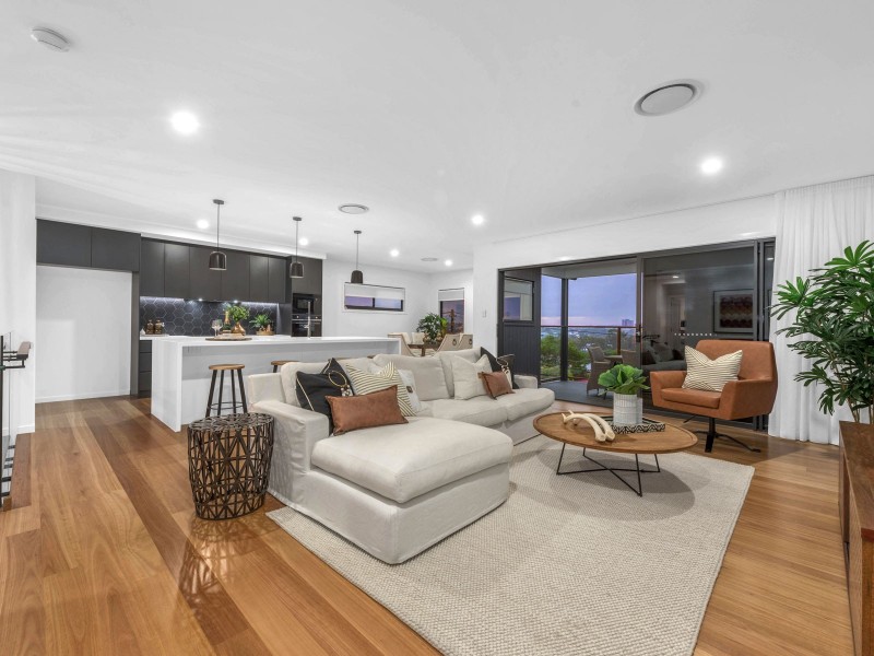 30 Ernest Street, Camp Hill QLD 4152