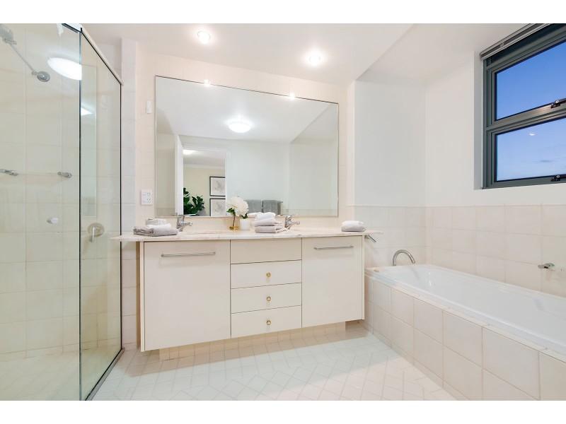 404/45c Newstead Terrace, Newstead QLD 4006