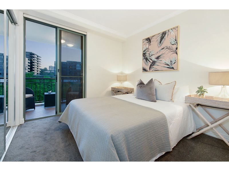 404/45c Newstead Terrace, Newstead QLD 4006