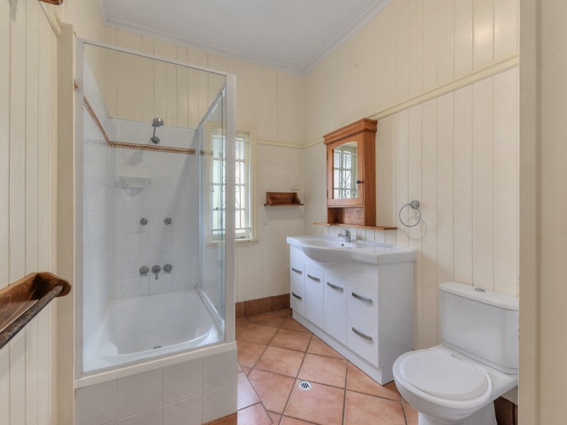 186 Evelyn Street, Grange QLD 4051