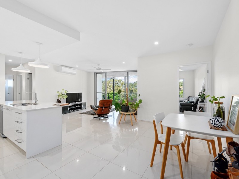 10/77 Chestnut Street, Wynnum QLD 4178