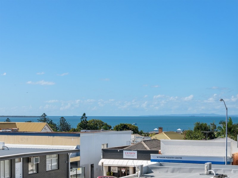 10/77 Chestnut Street, Wynnum QLD 4178