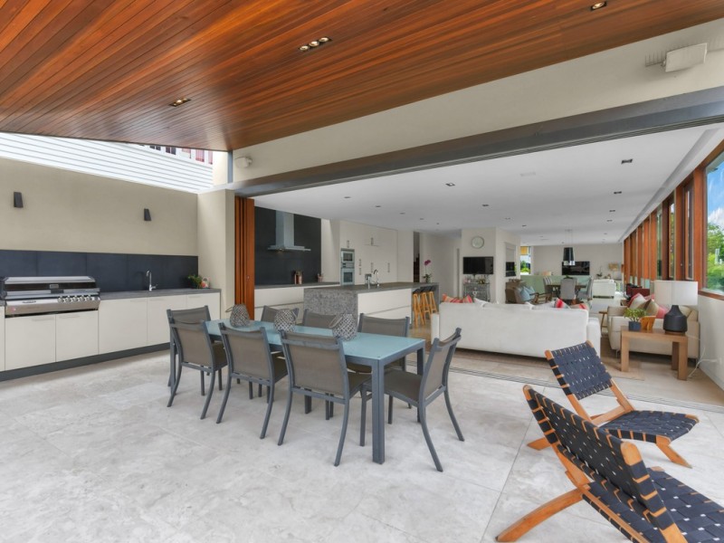 10 Flower Street, Windsor QLD 4030