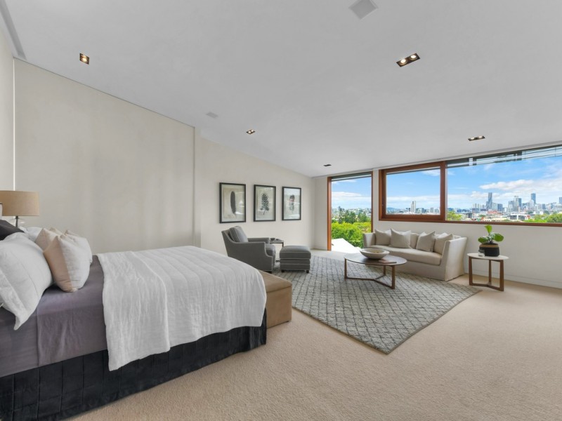 10 Flower Street, Windsor QLD 4030