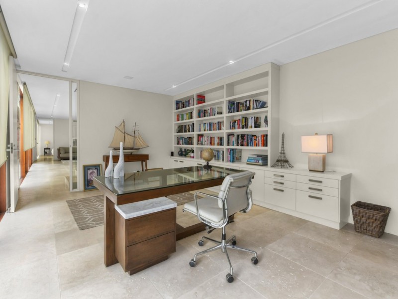 10 Flower Street, Windsor QLD 4030