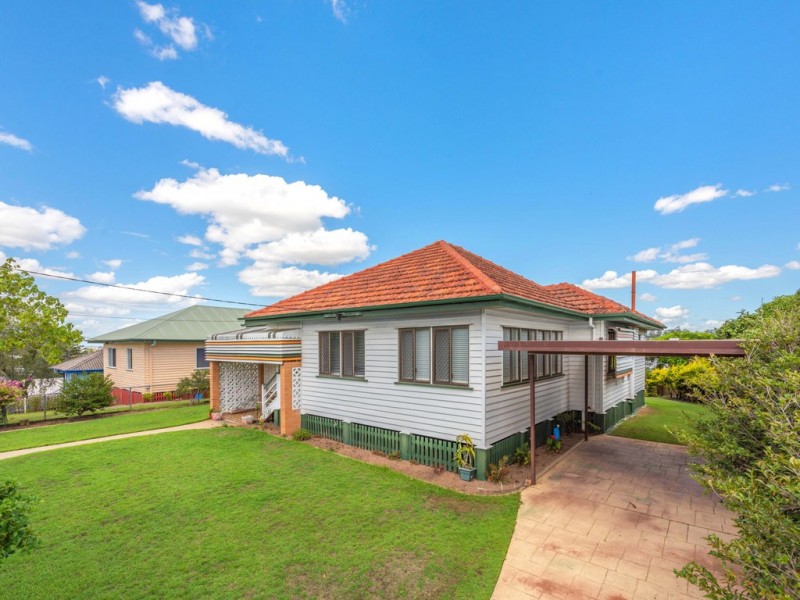 124 Redwood Street, Stafford Heights QLD 4053