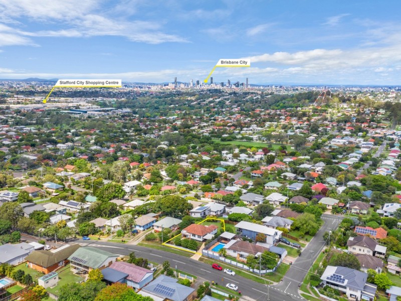 124 Redwood Street, Stafford Heights QLD 4053