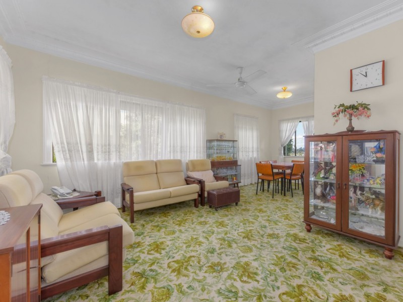 124 Redwood Street, Stafford Heights QLD 4053