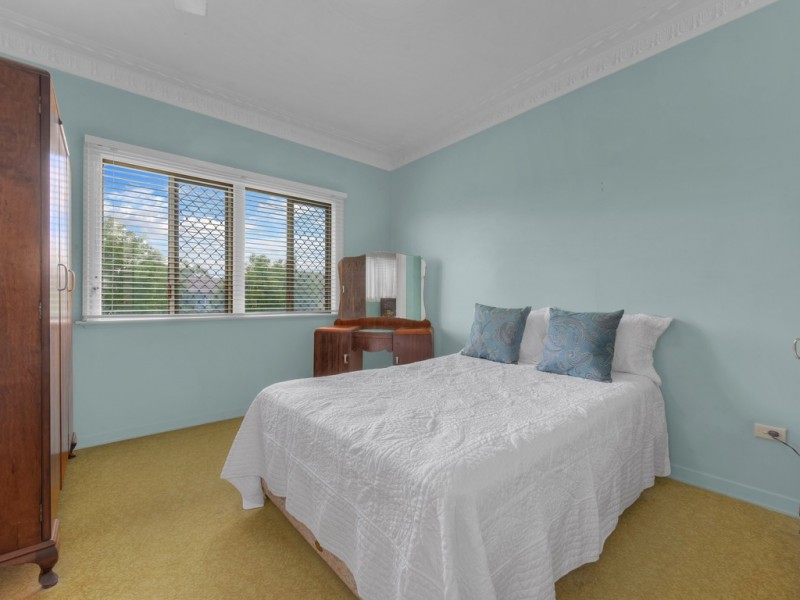 124 Redwood Street, Stafford Heights QLD 4053