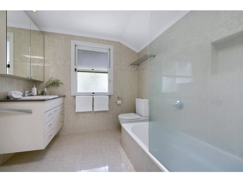 103 Tooth Avenue, Paddington QLD 4064