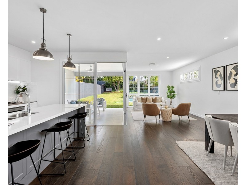 9 York Street, Morningside QLD 4170