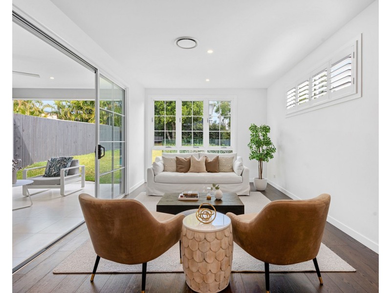 9 York Street, Morningside QLD 4170