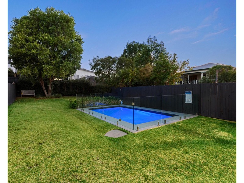 9 York Street, Morningside QLD 4170