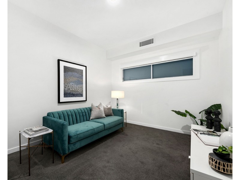 9 York Street, Morningside QLD 4170