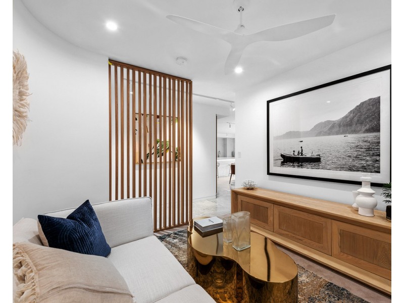 1/160 Oxlade Drive, New Farm QLD 4005