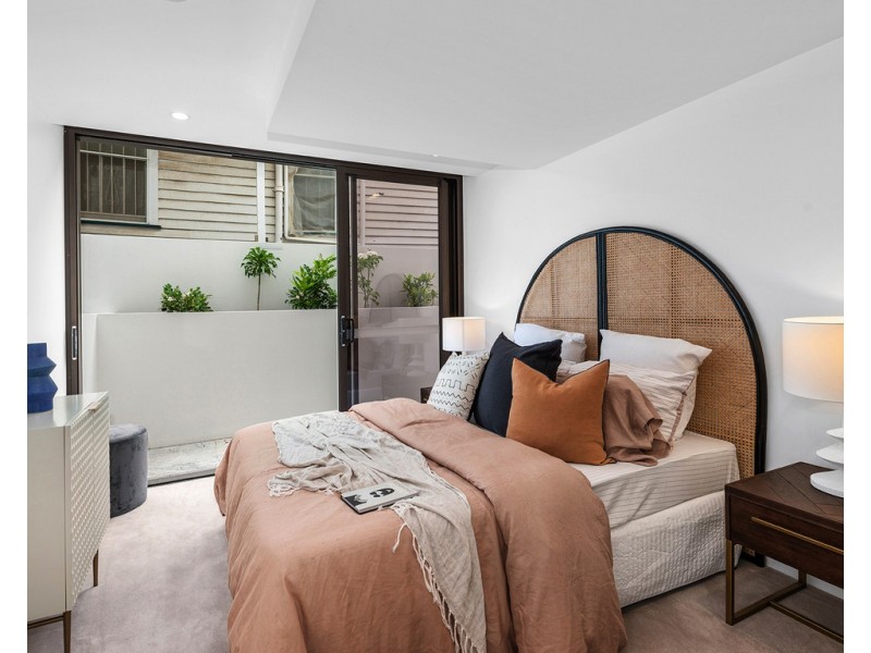 1/160 Oxlade Drive, New Farm QLD 4005