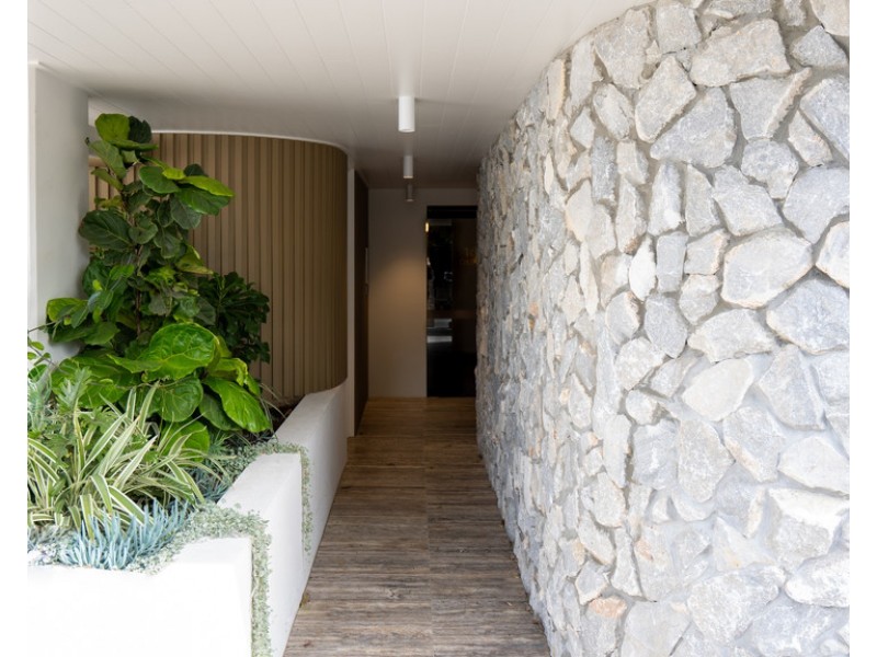 1/160 Oxlade Drive, New Farm QLD 4005