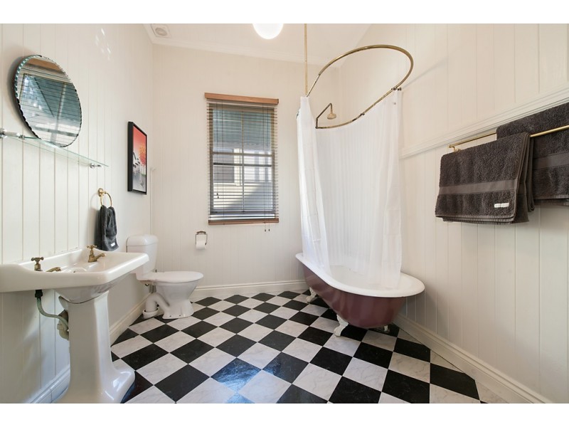 2 Ganges Street, West End QLD 4101