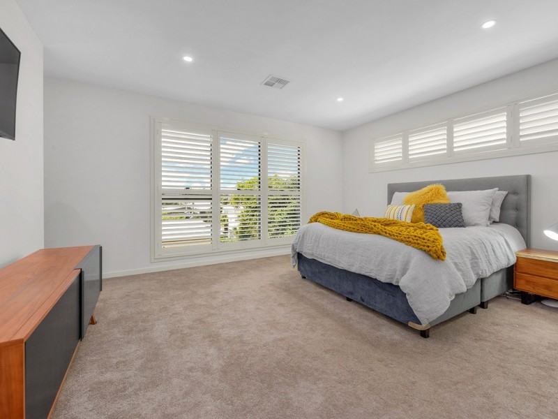 39 Pine Street, Bulimba QLD 4171