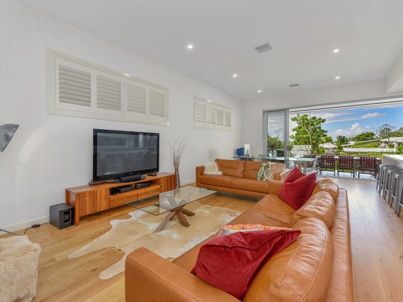 39 Pine Street, Bulimba QLD 4171