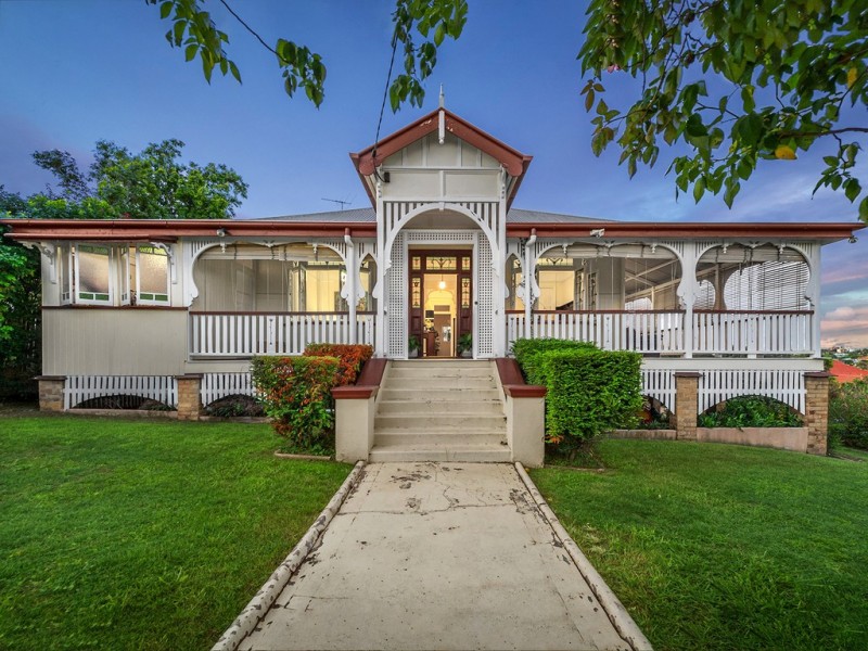 61 Constitution Road, Windsor QLD 4030