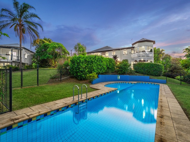 61 Constitution Road, Windsor QLD 4030