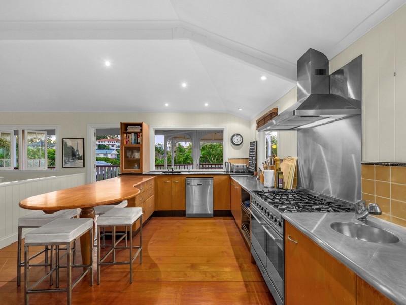 61 Constitution Road, Windsor QLD 4030