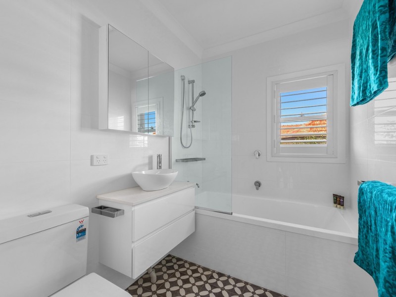 15 Benecia Street, Wavell Heights QLD 4012