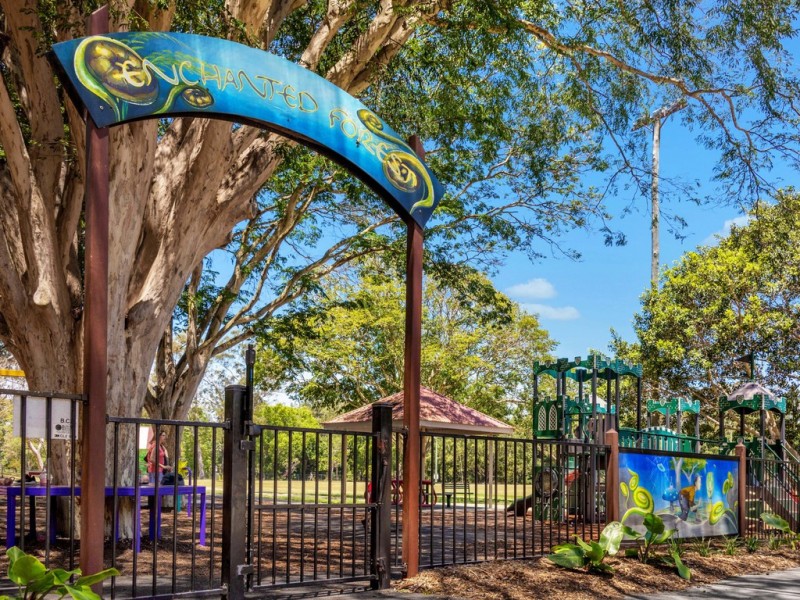 30 St Vincent Street, Ashgrove QLD 4060