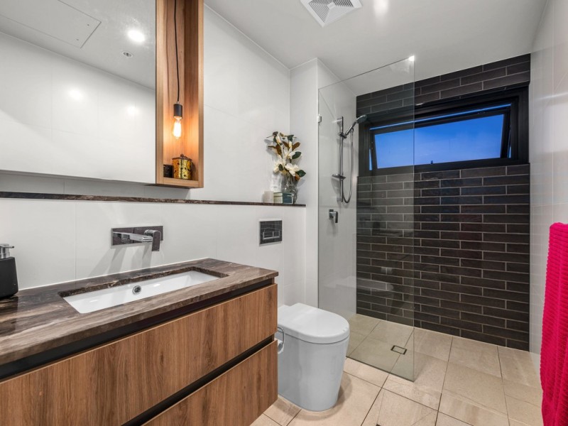 1112/27 Commercial Road, Newstead QLD 4006