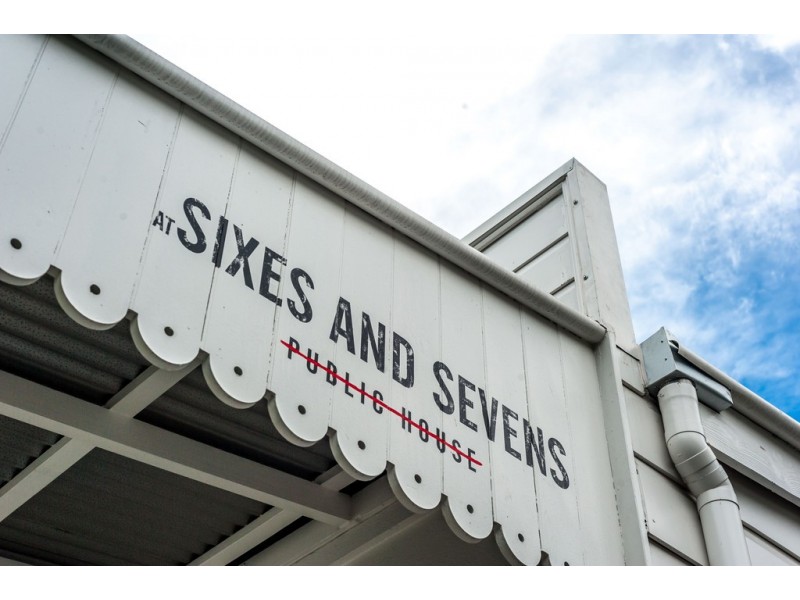 1112/27 Commercial Road, Newstead QLD 4006