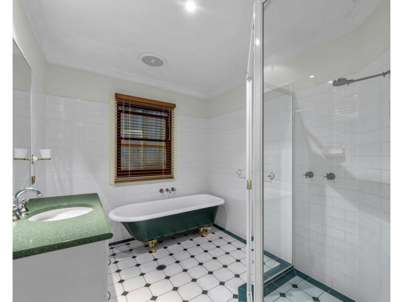 45 Joynt Street, Hamilton QLD 4007