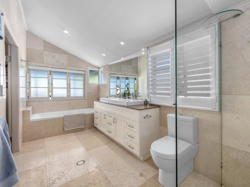 25 Flemington Street, Hendra QLD 4011