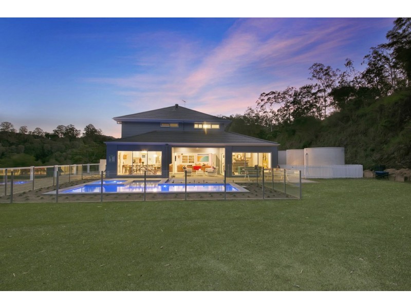 607E Upper Brookfield Road, Upper Brookfield QLD 4069