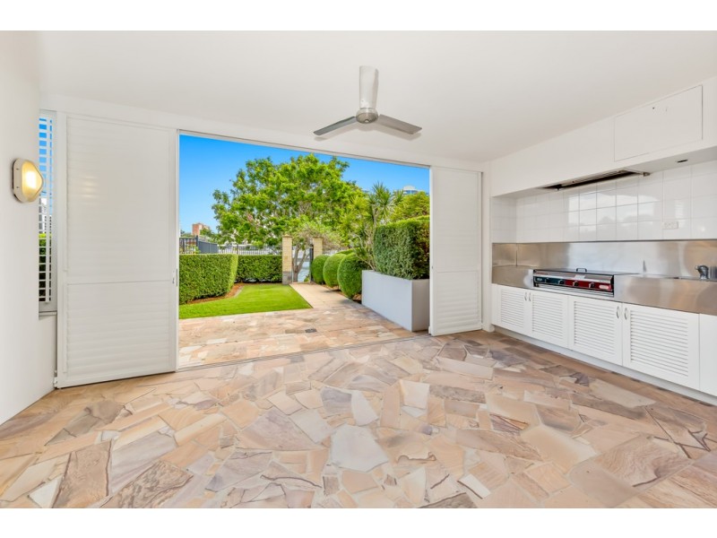 61/6 Merthyr Road, New Farm QLD 4005