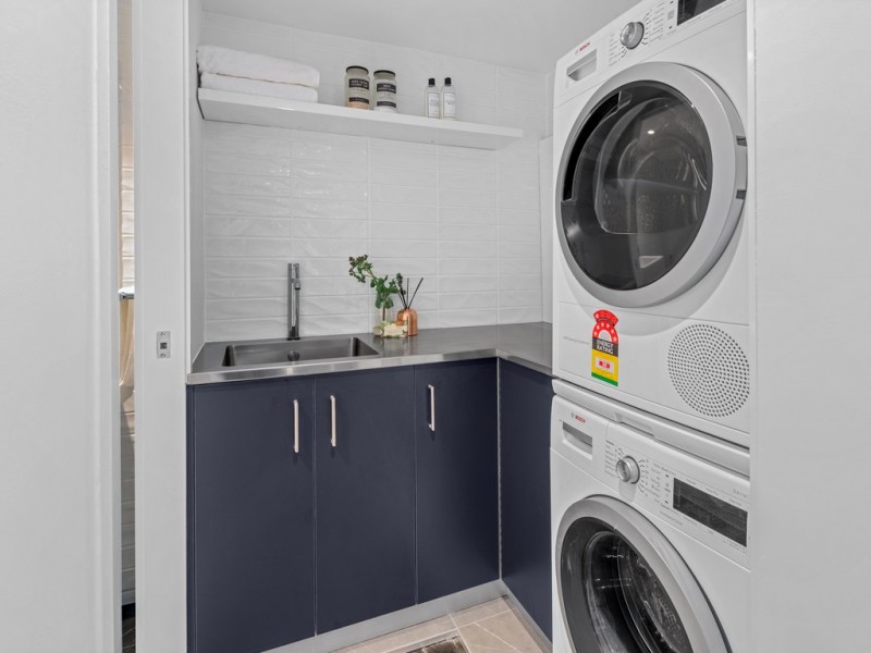 317/64 Macquarie Street, Teneriffe QLD 4005