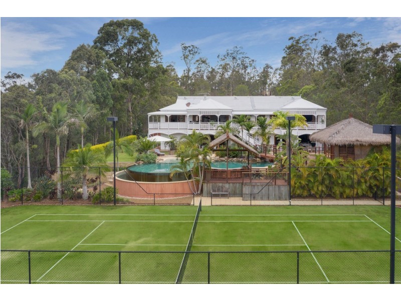 135 Highwood Road, The Gap QLD 4061