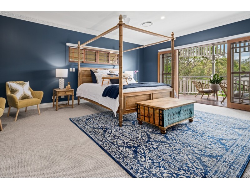 135 Highwood Road, The Gap QLD 4061