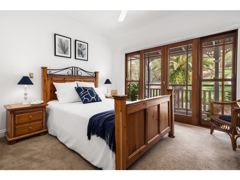 135 Highwood Road, The Gap QLD 4061