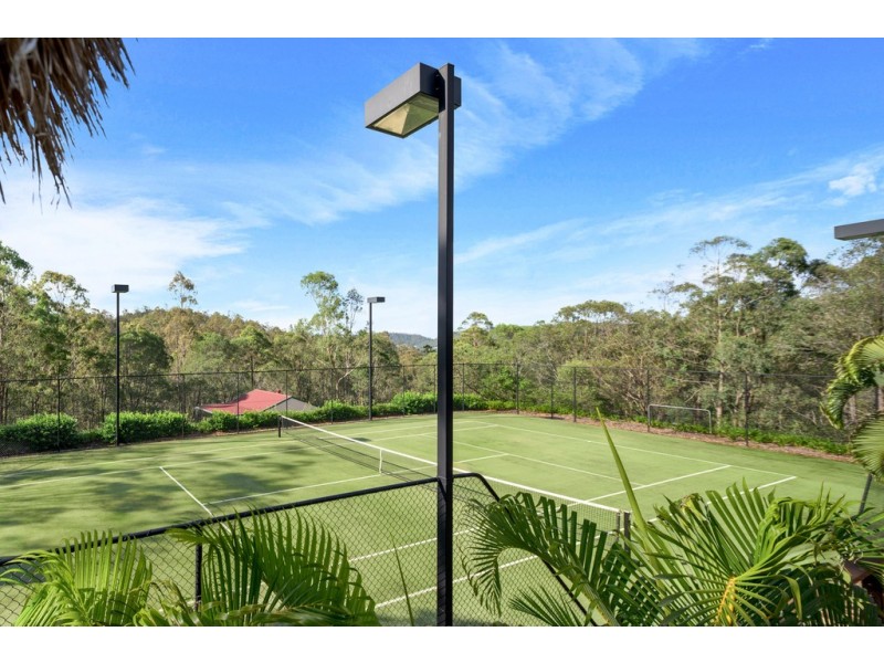 135 Highwood Road, The Gap QLD 4061