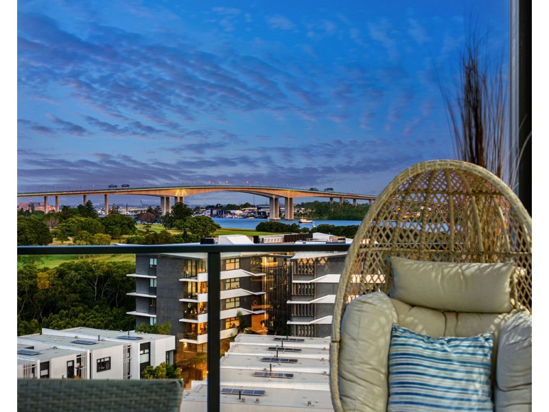 10803/320 Macarthur Avenue, Hamilton QLD 4007