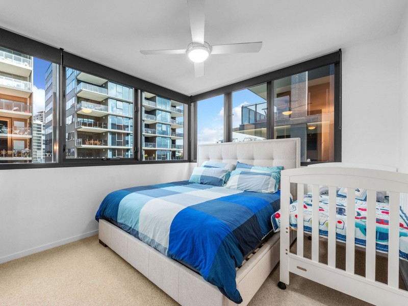 2057/41 Austin Street, Newstead QLD 4006