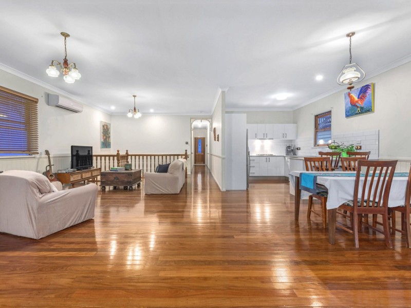 6 Seventh Avenue, Windsor QLD 4030