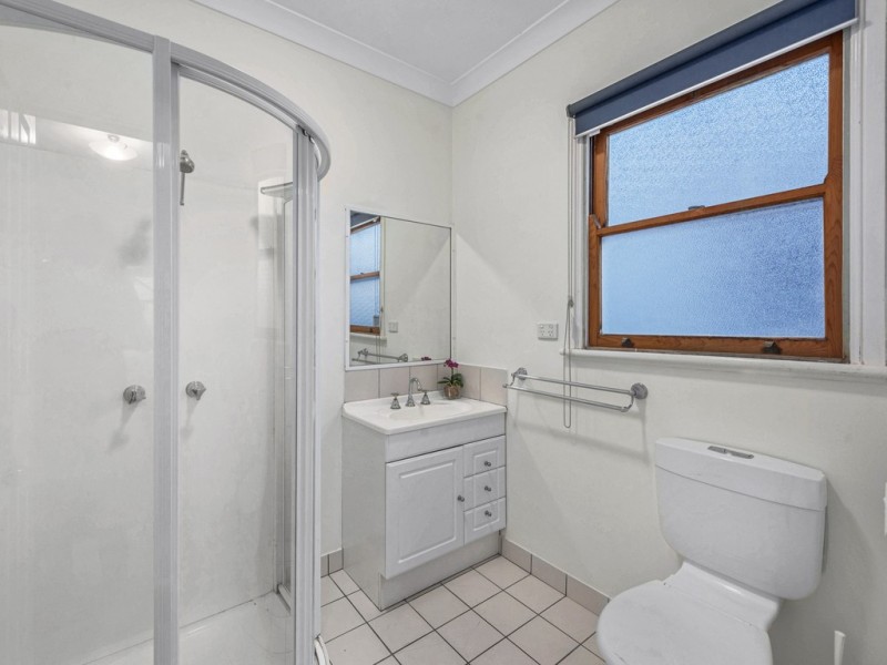 6 Seventh Avenue, Windsor QLD 4030